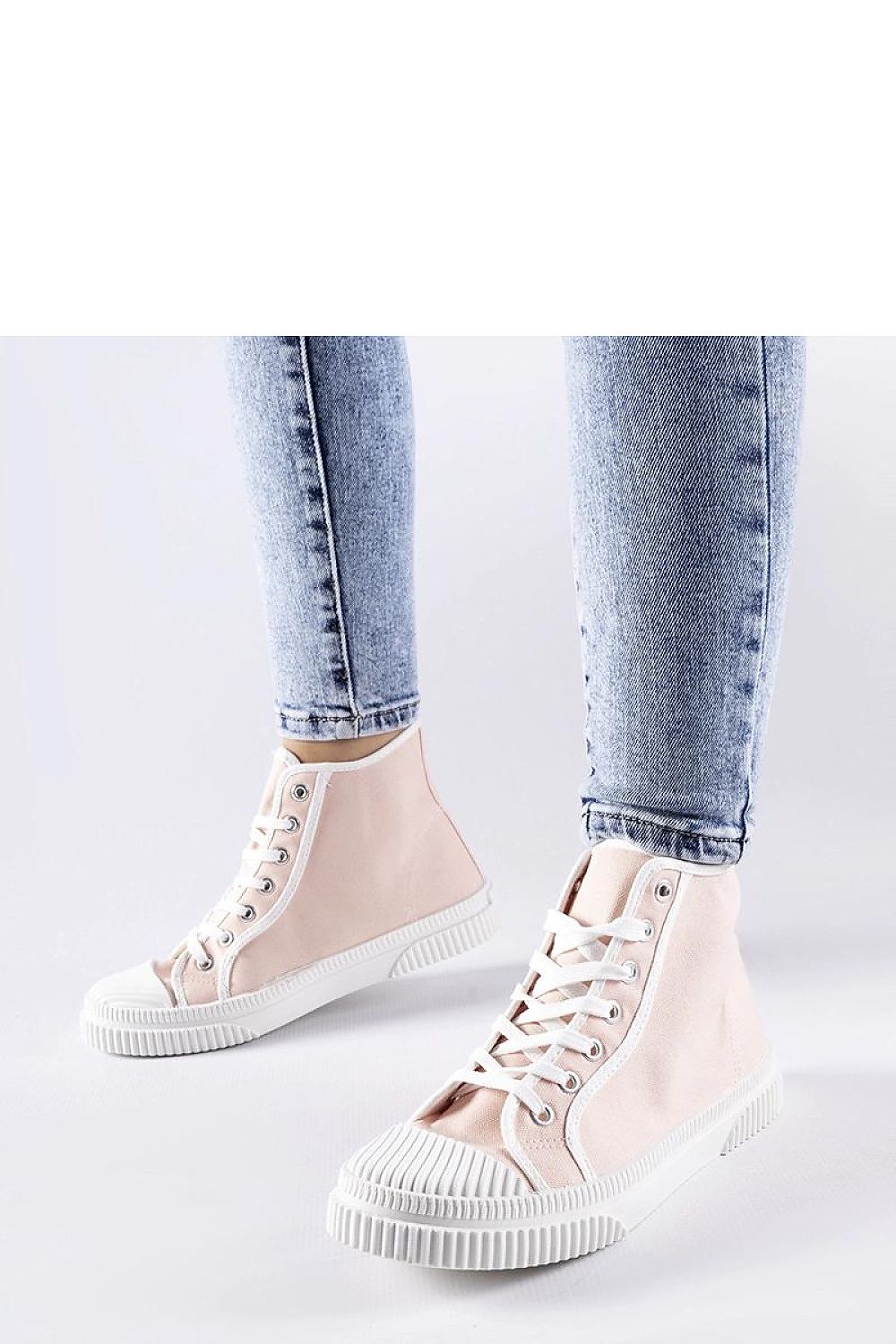 Stylish Solea Pozzuolo dark pink high top sneakers with a fashionable look, perfect for summer outings and chic casual wear.