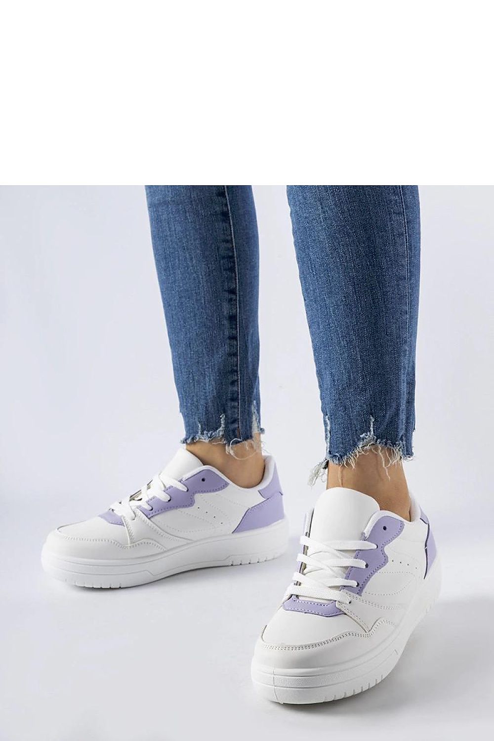 Solea elegant white sneakers with purple accents, crafted from eco-friendly leather, perfect for summer styling. Available in EU sizes 36-41 and US sizes 5.5-10.5.