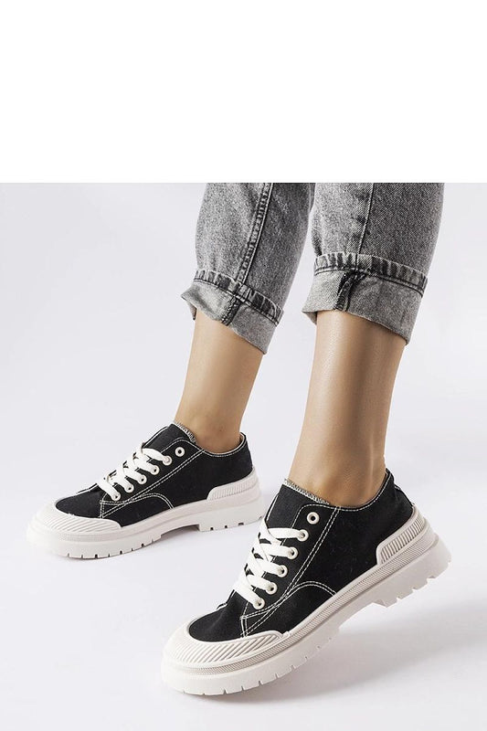 Elegant Solea black fabric sneakers Nassar with a round toe and lacing, ideal for summer wardrobes, available in US sizes 5.5-10.5.