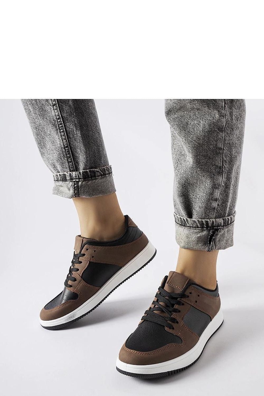 Elegant brown and black Jacqueline Eco-Leather Sneakers for women by Solea, showcasing a stylish lace-up design perfect for luxury casual wear.