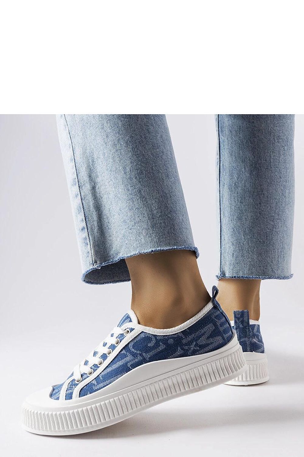 Luxury Navy Blue Platform Sneakers by Solea, Alfianello style, designed for women, showcasing a comfortable laced design and round toe, perfect for stylish summer days.