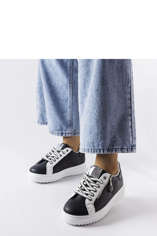 Solea luxurious women's black platform sneakers Romola in eco leather, ideal for stylish comfort and chic everyday outfits.