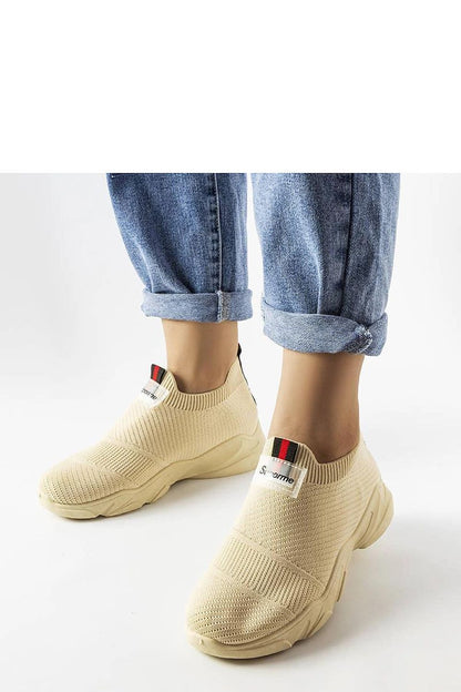 Luxury beige slip-on women’s sports shoes by Solea, ideal for summer comfort and style, featuring a rubber sole and elegant design.