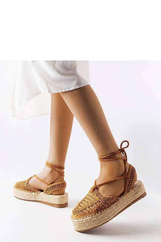 Luxury camel espadrilles from Solea, Partenia model, featuring a stylish laced design and comfortable fit, perfect for summer outings.