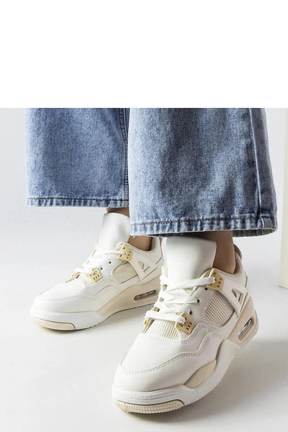 Luxury beige Malas sneakers by Solea showcasing elegant lace-up design, perfect for summer footwear.