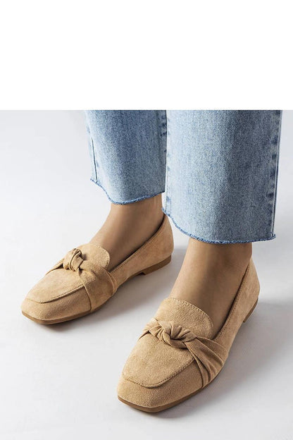 Luxurious beige eco leather Samika loafers by Solea, showcasing a stylish slip-on design perfect for summer outfits.