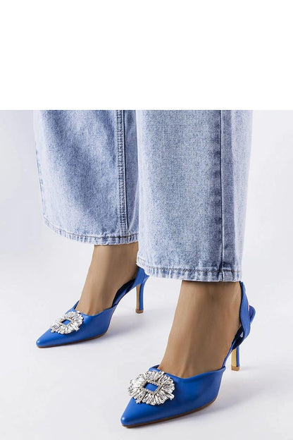 Chic summer styling with Solea's green pumps with zircons, high heel elevation of 12cm ideal for special occasions.