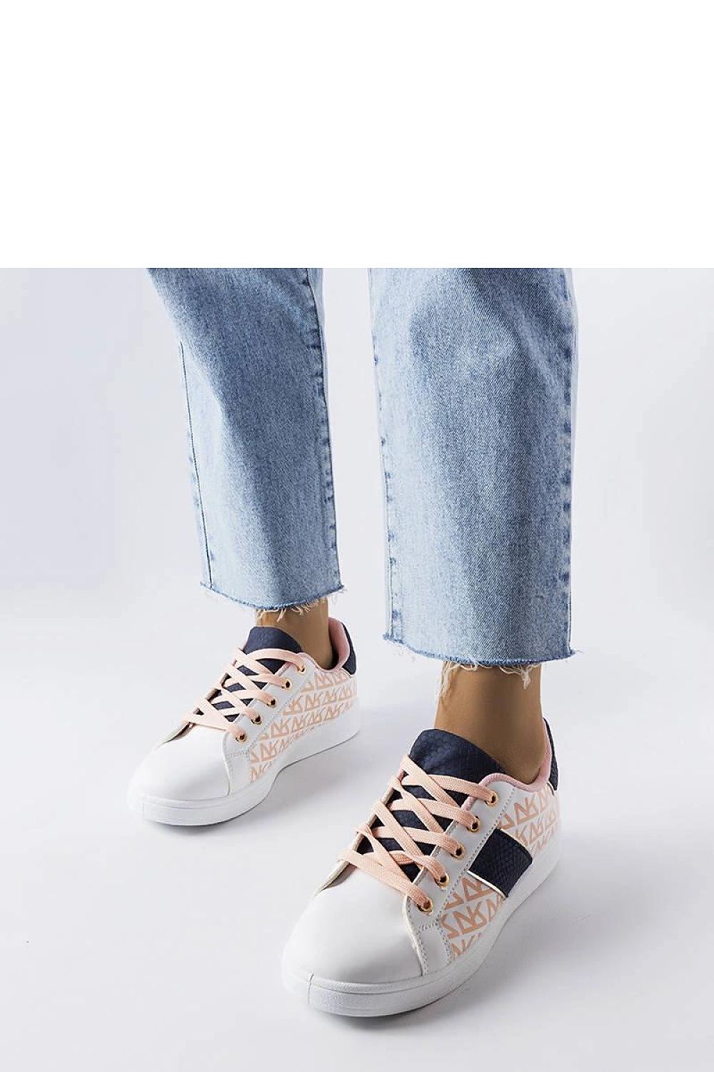 Elegant Solea Kessla white sneakers for summer with vibrant colourful inserts, showcasing a luxurious style, available in EU sizes 36-41.