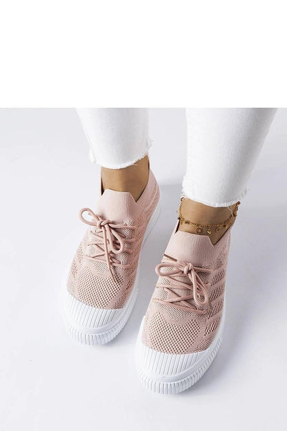 Solea Flexible Polaire Sneakers in black with a striking white sole, elevating your street style look while providing utmost comfort practicality.