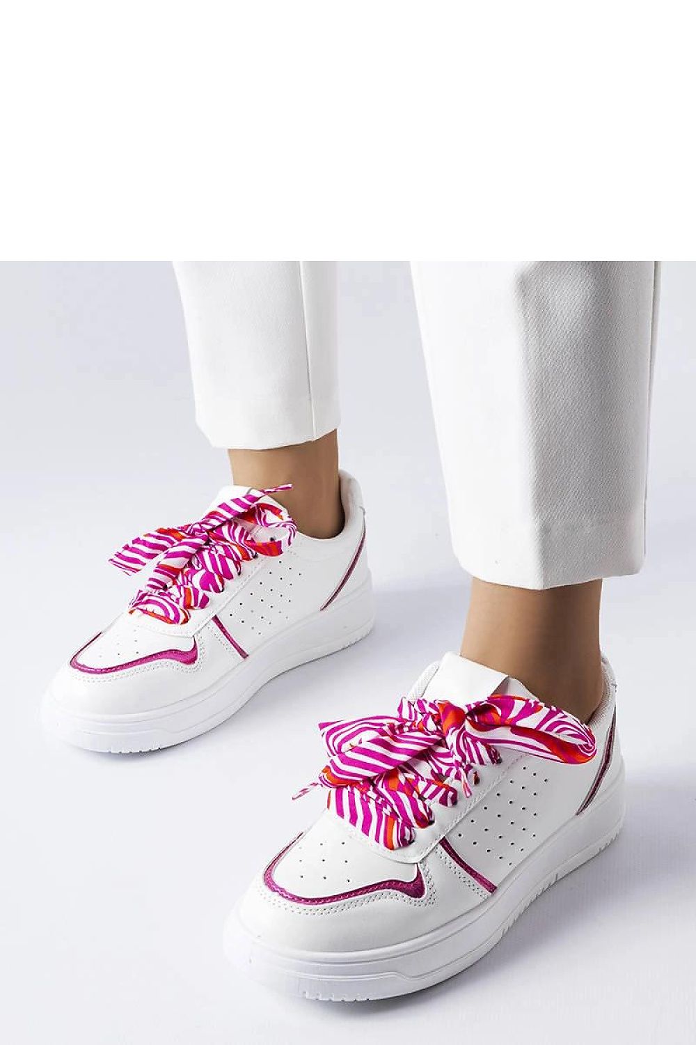 Luxury white Pryor sneakers by Solea featuring elegant ribbon lace design, perfect for summer styling in sizes EU 36-41.