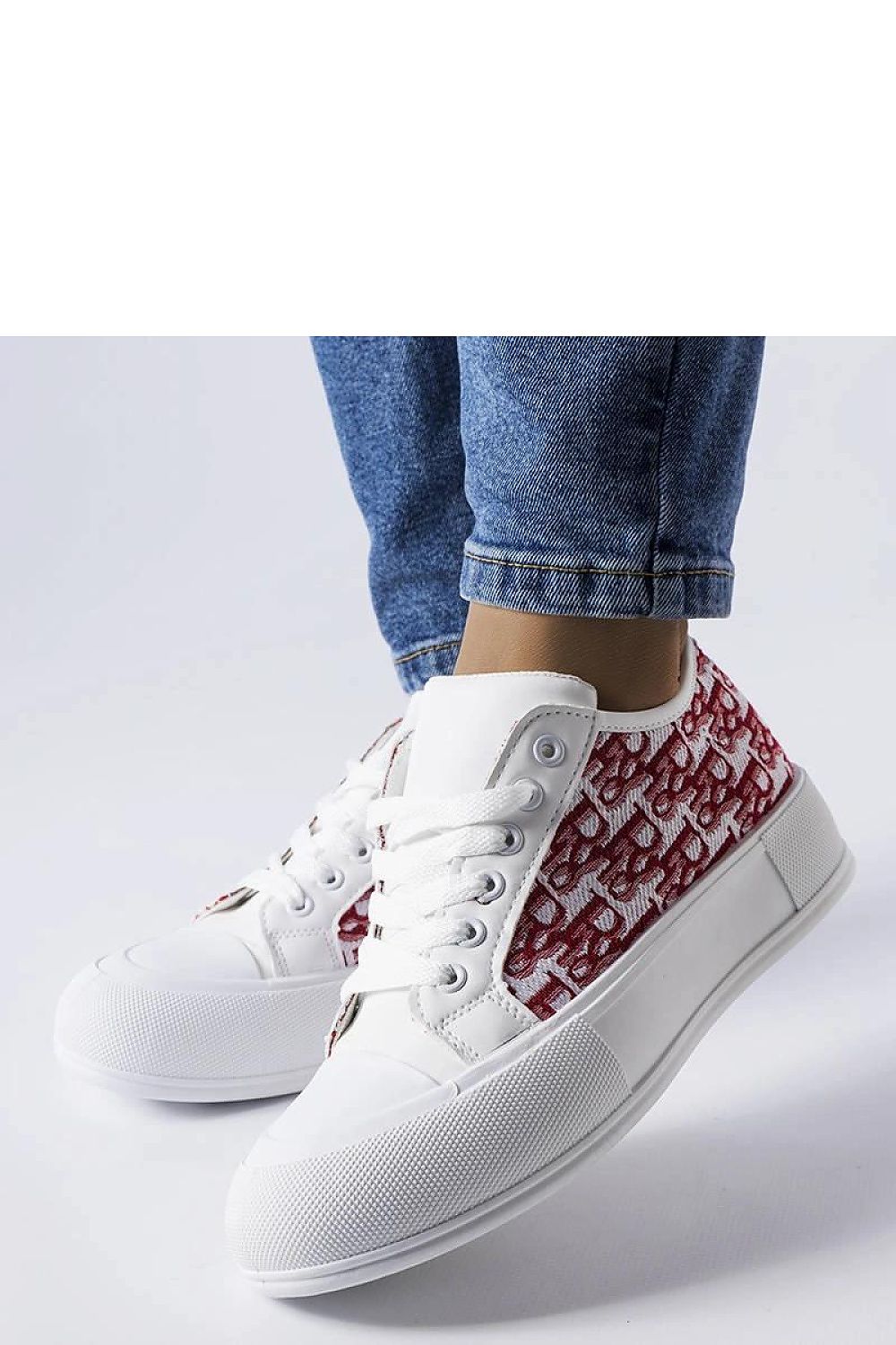 Side view of Marquis luxury white sneakers with a vibrant red pattern, designed for a fashionable and comfortable spring-summer look, available from Solea.