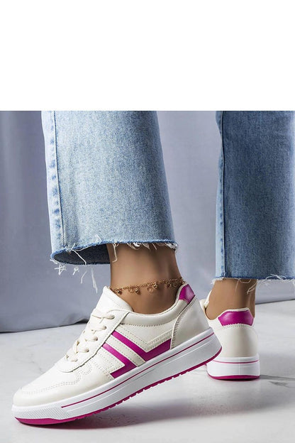 Close-up view of Solea Olympia Cream Pink Sneakers highlighting high-quality material and comfortable black rubber sole, ideal for fashionable women.