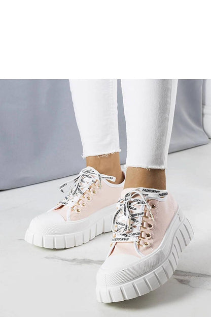 Luxury Toni Pink Platform Sneakers by Solea, featuring a 6cm heel, crafted from high-quality fabric for a stylish streetwear look.