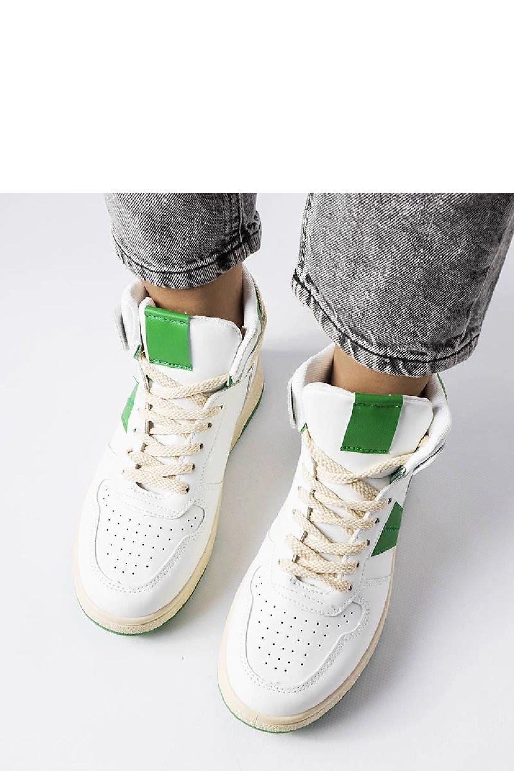 Profile image of Solea blue high-top sneakers, highlighting their modern aesthetic and comfortable fit.