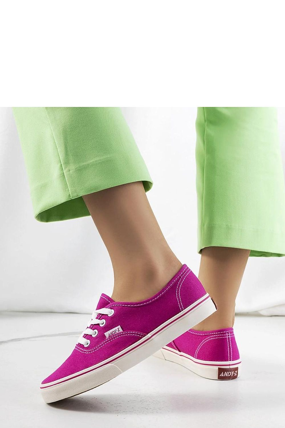 Sophisticated Solea Pink Emall Sneakers with white rubber sole, emphasizing stability and elegance, ideal for elevating summer outfits.