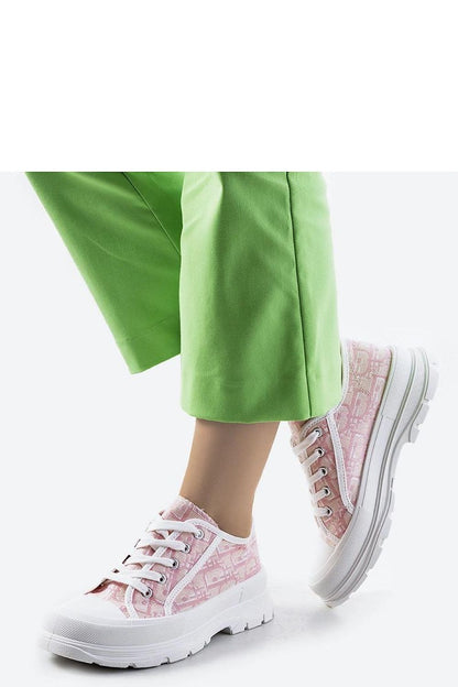 Luxury pink platform sneakers Valida for women by Solea, featuring a comfortable lace-up design, ideal for summer outings with friends. Available in sizes EU 36-41.