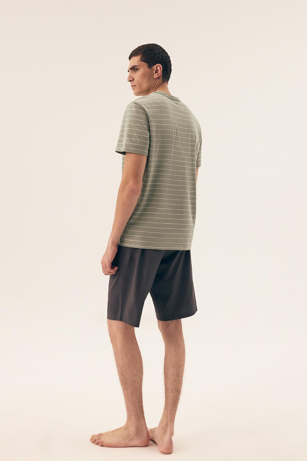 Luxury packaging of Henderson Men's Cotton Pyjamas Set, ideal as a sophisticated gift for birthdays and special occasions.