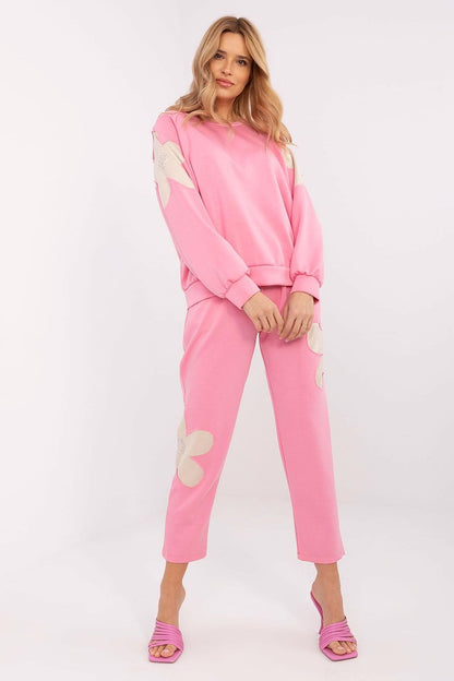 Elegant tracksuit pants with straight legs and high waist, adorned with flower-shaped zircon inserts, designed by Italy Moda.