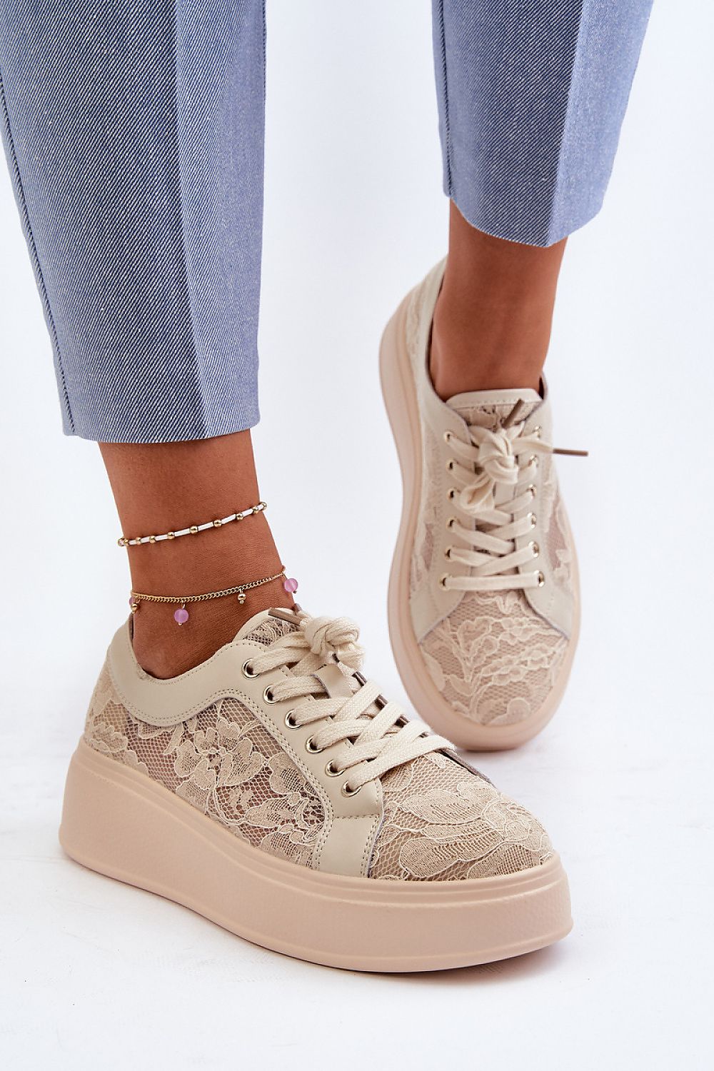 Elegant women's platform sneakers by S.Barski with lace upper, showcasing ultimate comfort and style, perfect for casual outfits.