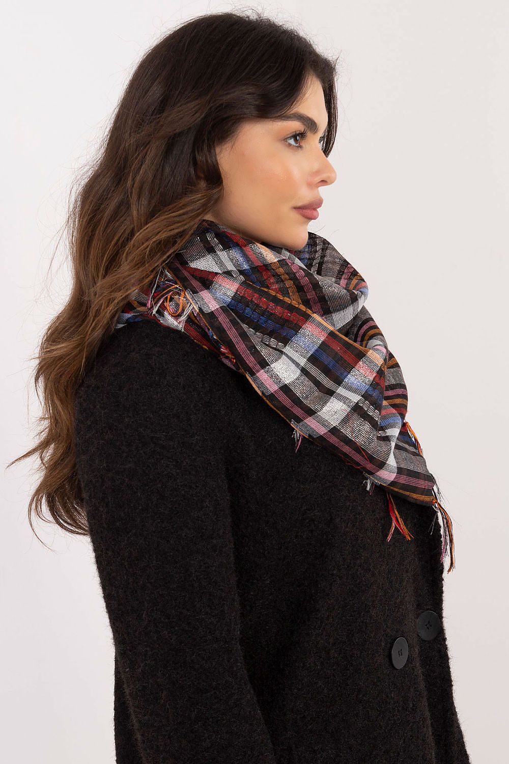 Stylish checkered neck scarf by AT, crafted from a soft blend for comfort, showcasing a fashionable design suitable for various occasions.