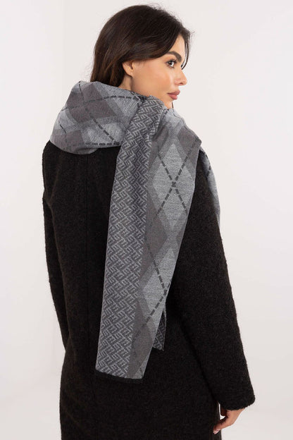 High-quality viscose neckerchief scarf from AT featuring a modern geometric pattern, ideal for sophisticated fashion looks.