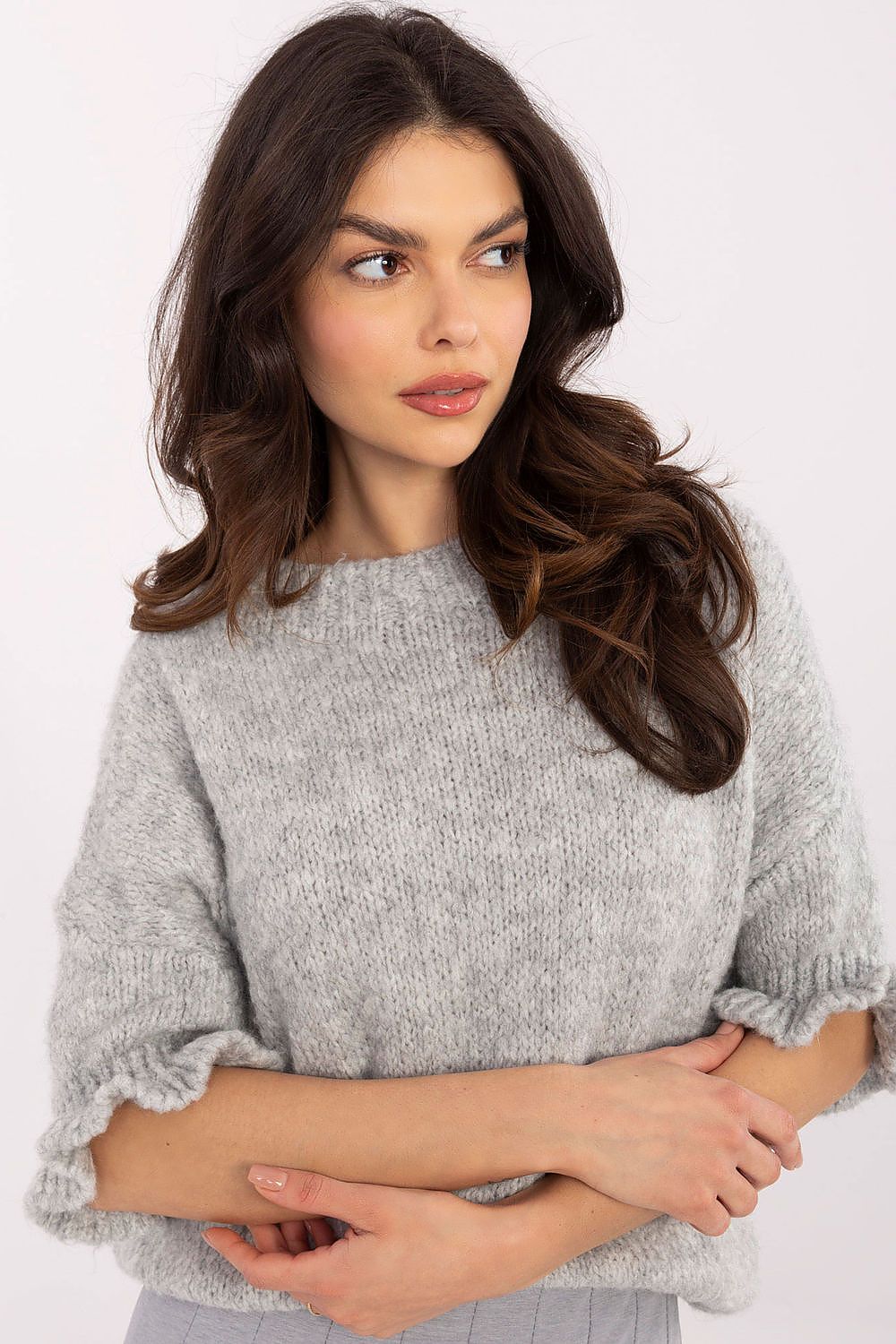 Italy Moda's elegant women's sweater with a smooth texture, ideal for pairing with trousers or jeans.