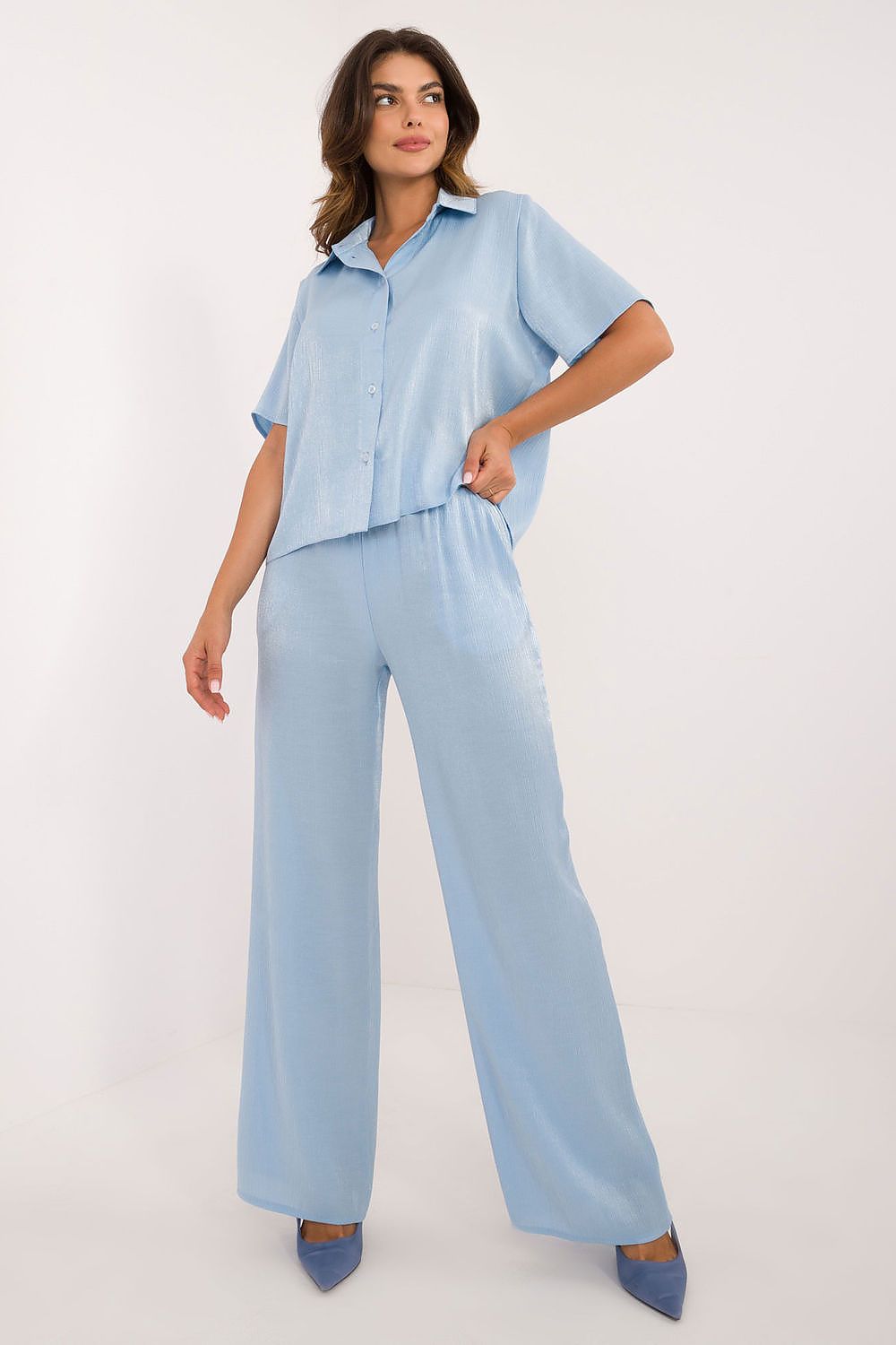 Elegant women's cotton-blend set by Lakerta featuring a waist tie, classic collar, and high-waisted wide leg pants, perfect for sophisticated daily styling.