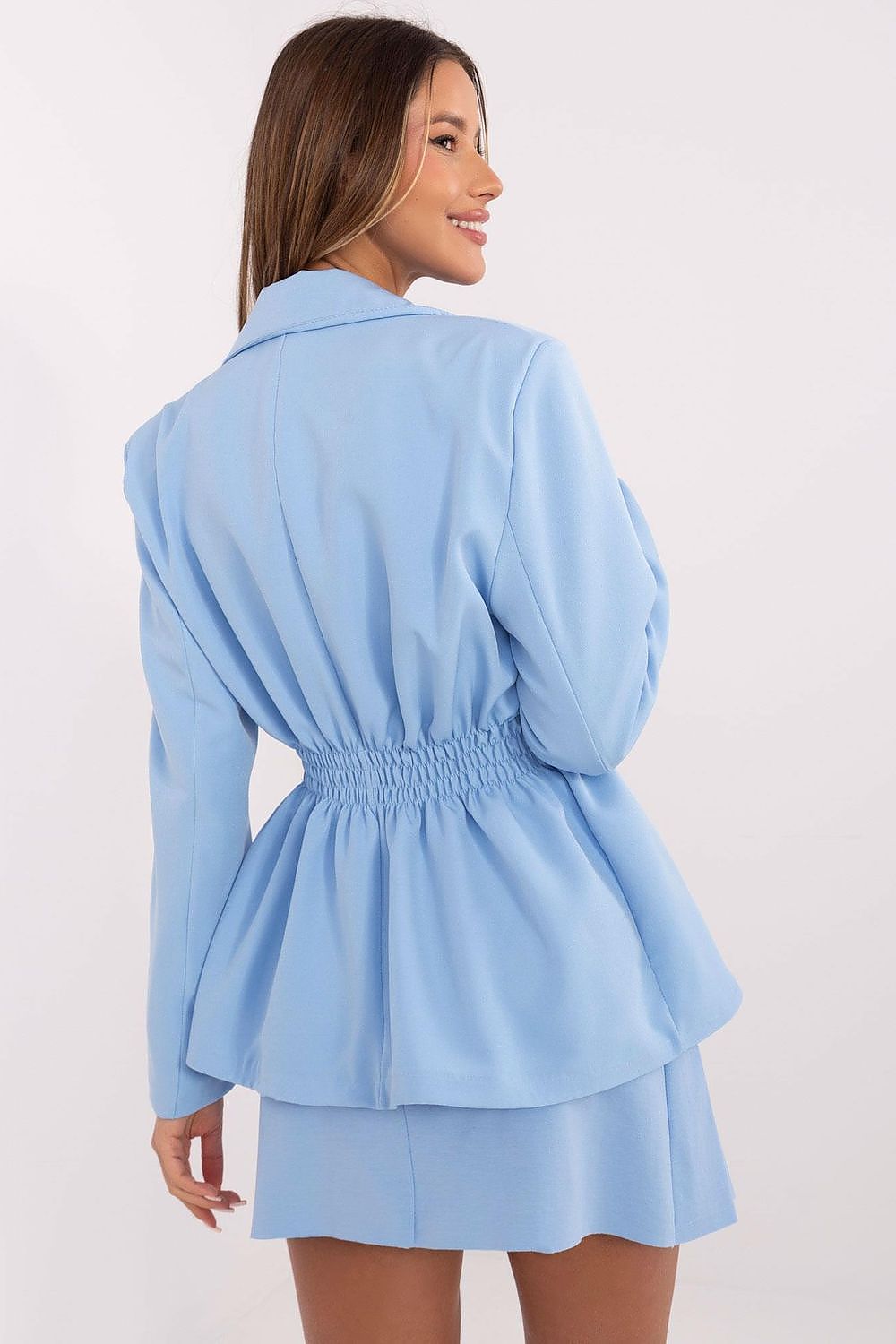 Full view of Italy Moda sophisticated blazer on a model, highlighting the luxurious polyester fabric and flattering silhouette.