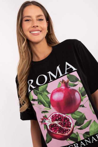 Close-up of Italy Moda women's casual t-shirt's intricate print design, made from premium cotton and elastane for a soft touch and vibrant colour.