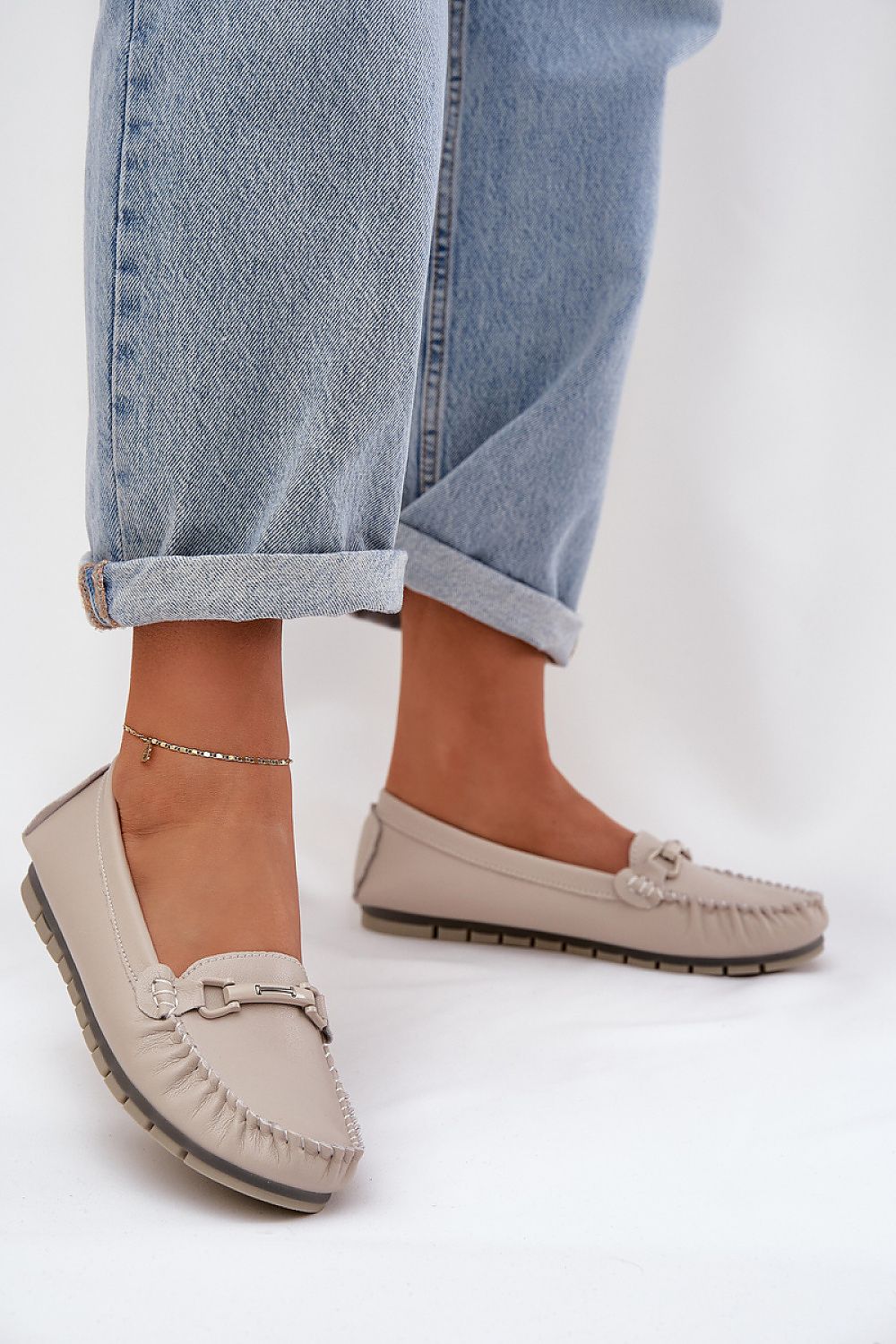 Elegant S.Barski women's moccasins in natural leather, ideal for both casual and formal wear, exclusively from Step in Style.
