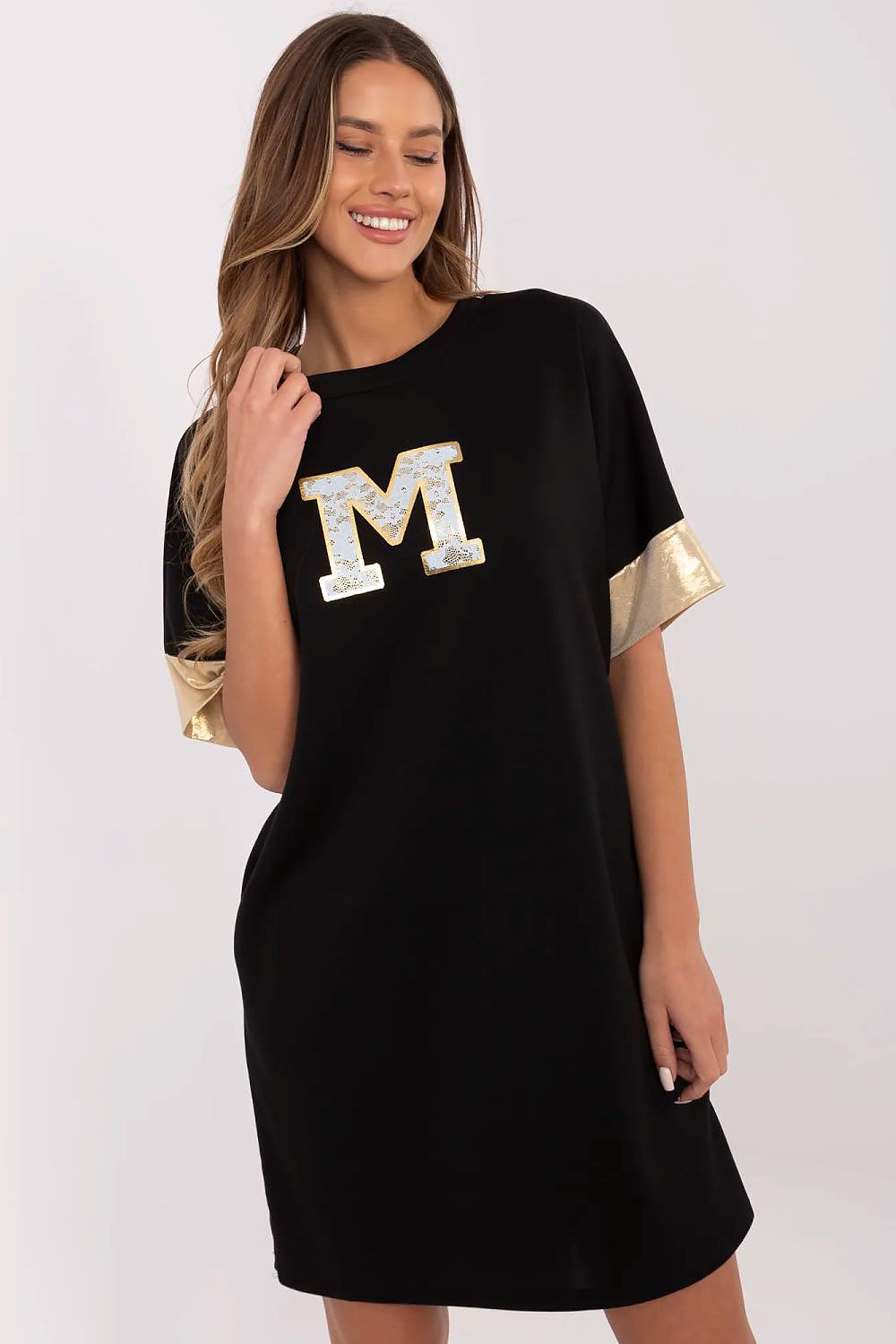 Oversized casual day dress by Italy Moda featuring elegant gold cuffs and a fashionable print, perfect for everyday wear.