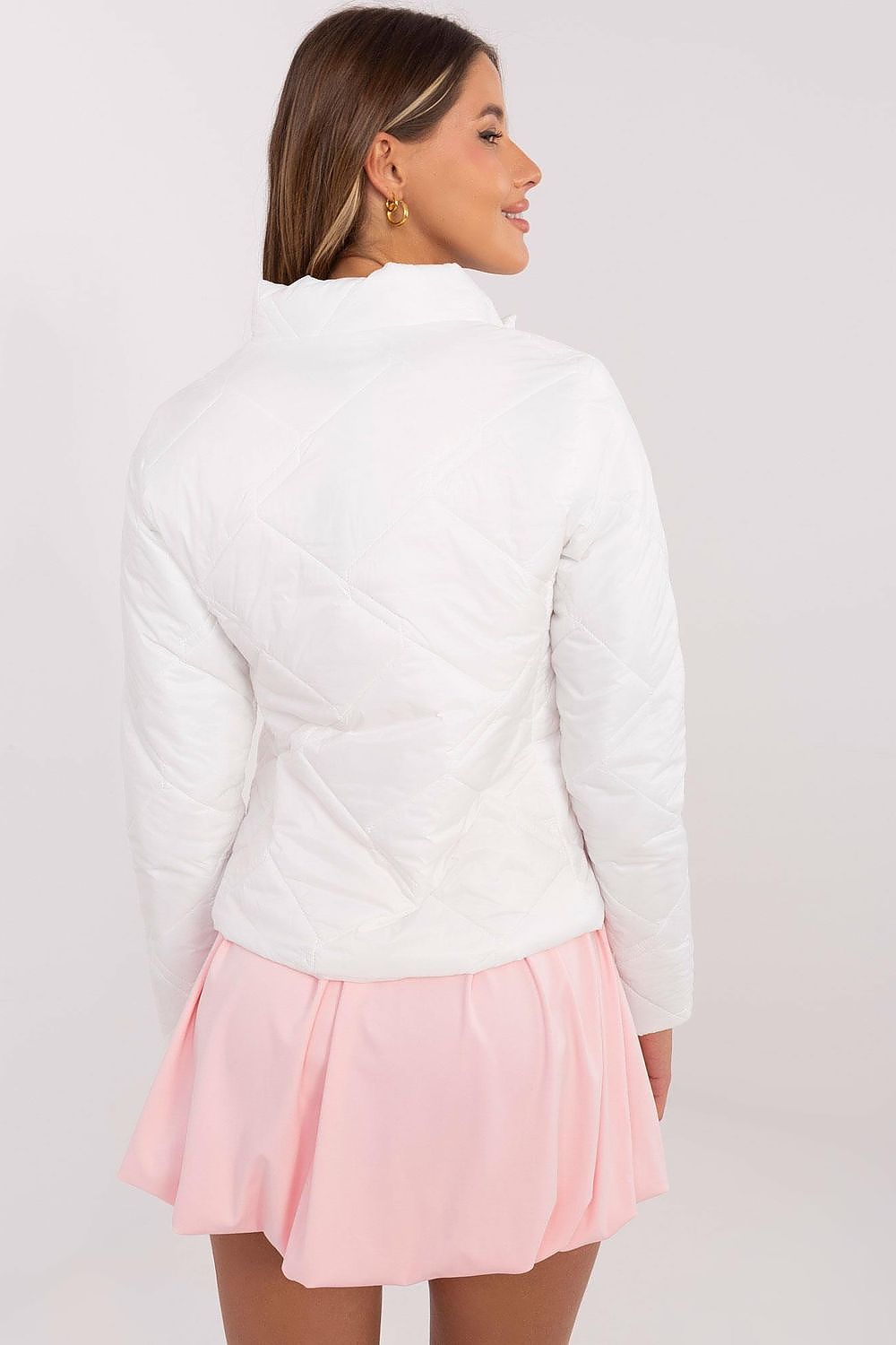 Luxurious women's transitional nylon jacket by Italy Moda, featuring a classic quilted design, perfect for autumn, winter, and spring. EU size 0.