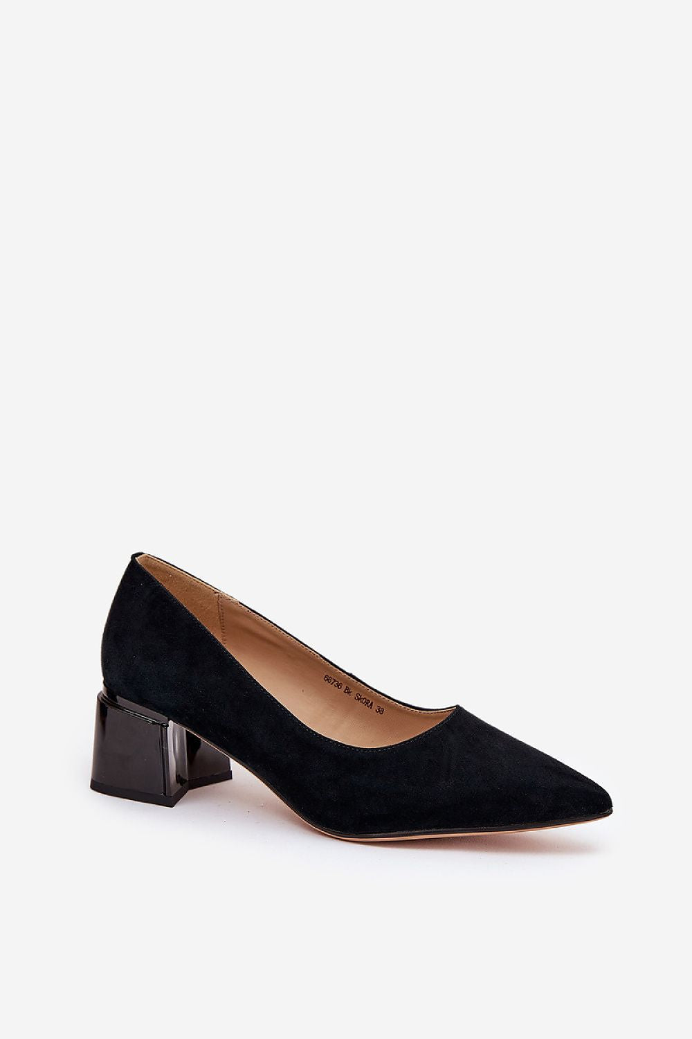 Side view of Step In Style pointed toe pumps, showcasing a sophisticated 6 cm upper height and 5.5 cm heel height, ideal for enhancing any outfit.