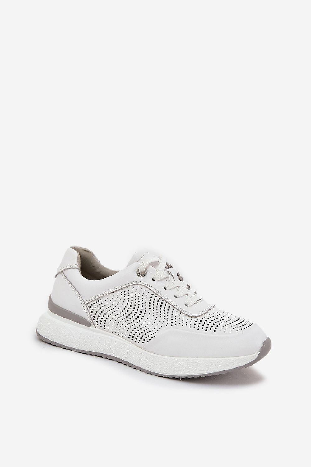 Beautifully designed women's sports shoes in natural leather by Step in Style, featuring a lightweight construction and a fashionable platform for added height.