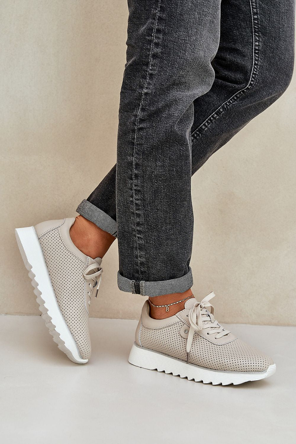 Elegant women's natural leather sports shoes with platform and sequins by Step in Style, showcasing luxury design ideal for everyday wear.