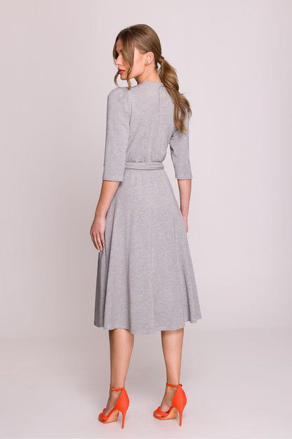 Close-up of the waist tie detail of the Stylove modal daydress, showcasing its elegant design and breathable fabric for comfort.