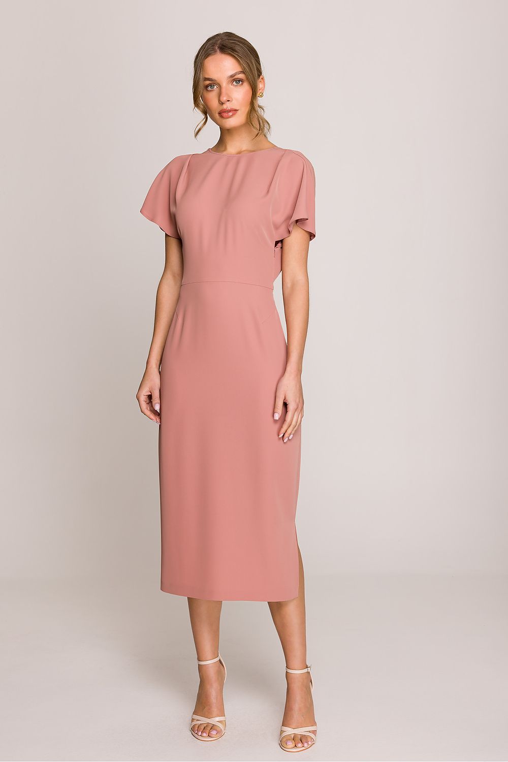 Elegant Stylove Midi Dress displayed on a model, featuring fitted cut and side slit, perfect for receptions and formal events.