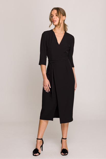 Stylove sophisticated midi dress highlighting the waist with a tied belt, designed for flattering curves at special occasions.