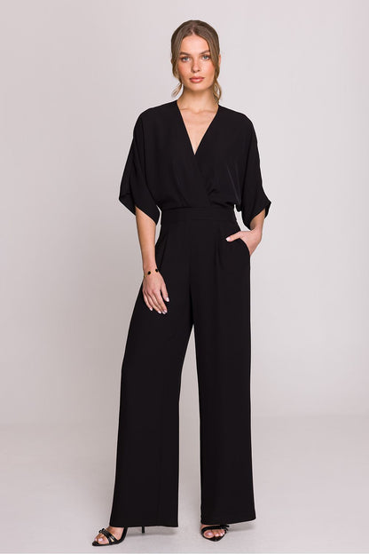 Fashionable and elegant jumpsuit from Stylove, featuring a fashionable bottom flared style and a delicate V-neck for a flattering look.