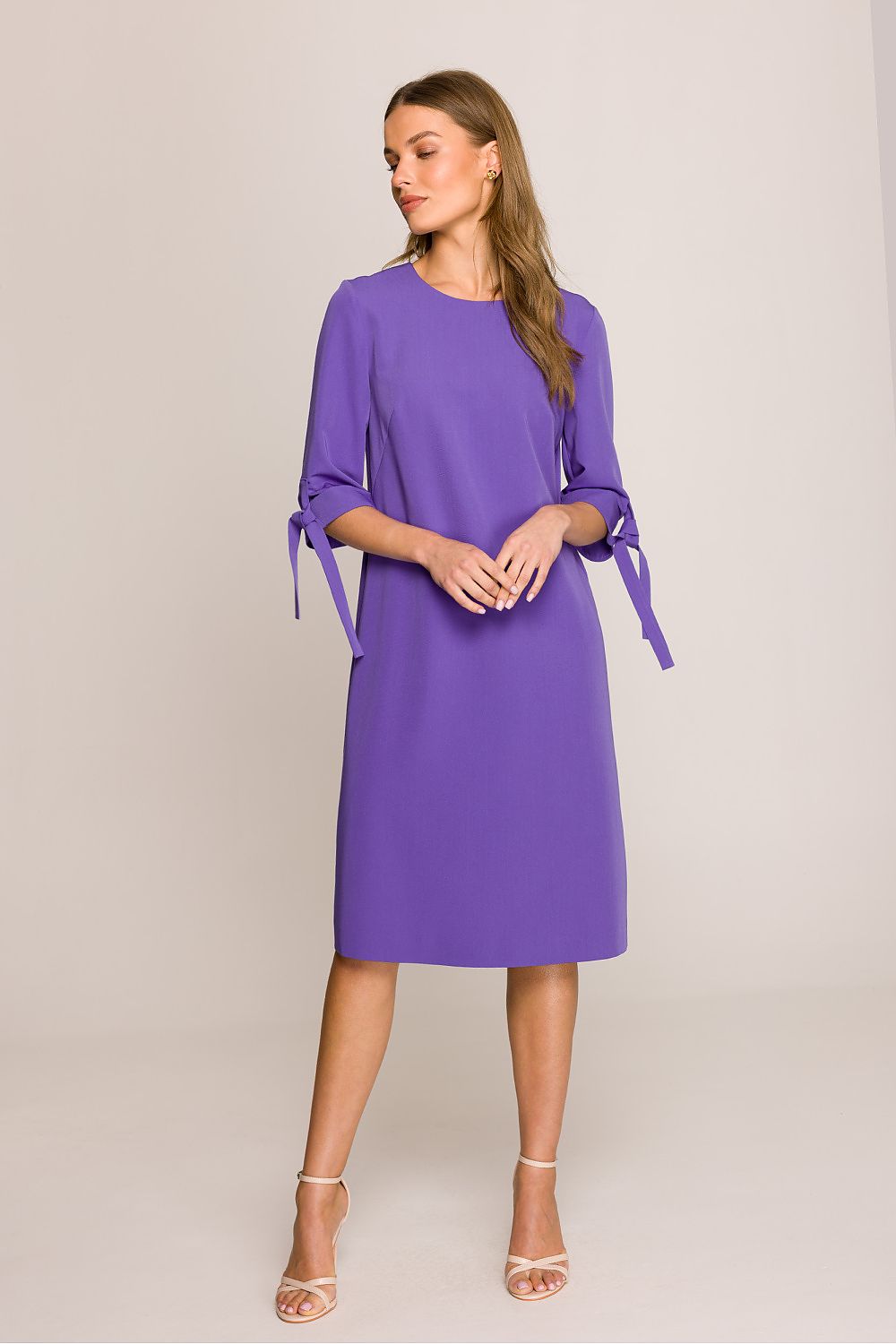 Close-up detail of the Elegant A-Line Daydress by Stylove showcasing the delicate cuff and tying, made from premium quality fabric for ultimate comfort.