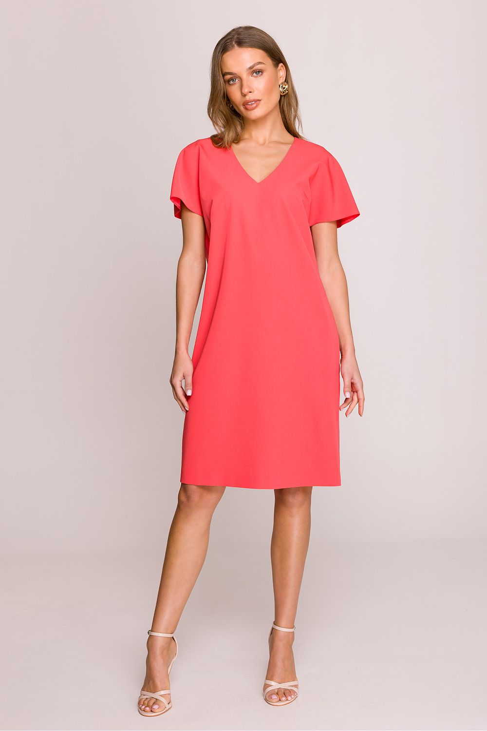 Stylove Women's Daydress in a graceful silhouette, emphasising feminine elegance and versatility for various occasions.
