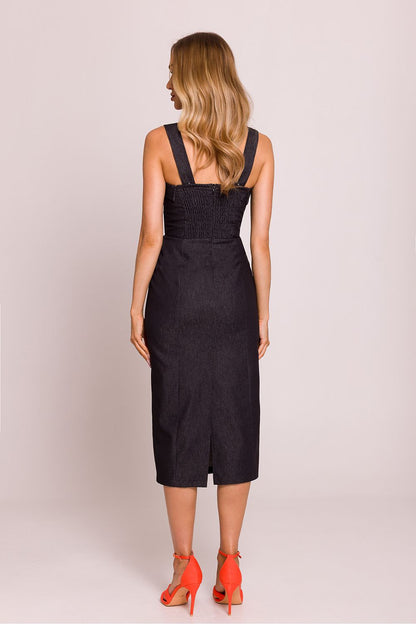 Full-length image of the elegant cotton midi dress by Moe, perfect for formal occasions, offering timeless style and effortless sophistication.