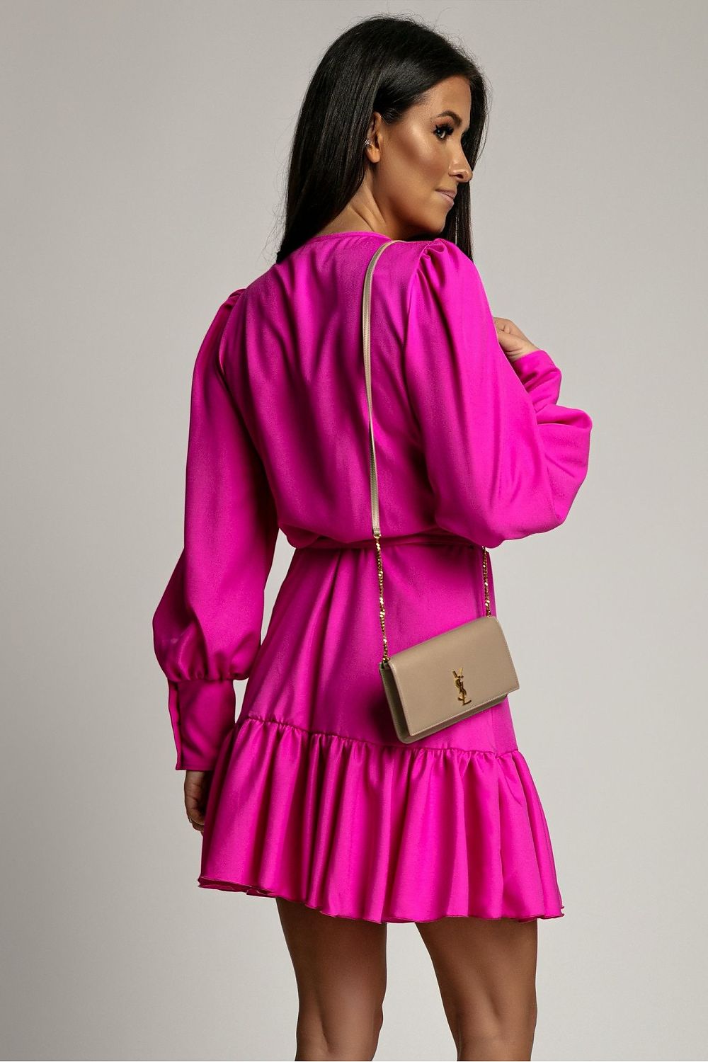 LaBalancia Elegant Long Sleeve Wrap Dress showcasing a graceful sweetheart neckline and comfortable fit, perfect for elegant occasions.