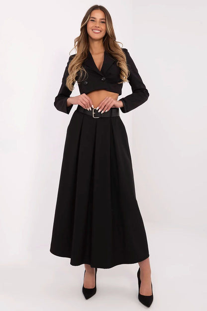 Elegant long maxi skirt by Italy Moda featuring a sophisticated design, made from high-quality polyester with side pockets and an elastic waist, ideal for both everyday and formal wear.