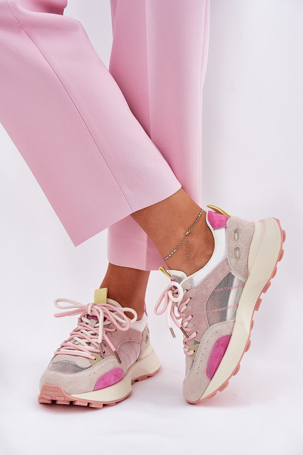 Elegant Vinceza Women's Suede Sneakers by Step in Style, showcasing a chic design for everyday comfort in EU sizes 36-40.