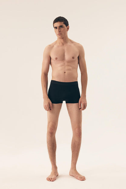 Close-up view of Henderson Men's Boxer Shorts featuring tailored fit and wide waistband, a perfect blend of style and comfort.