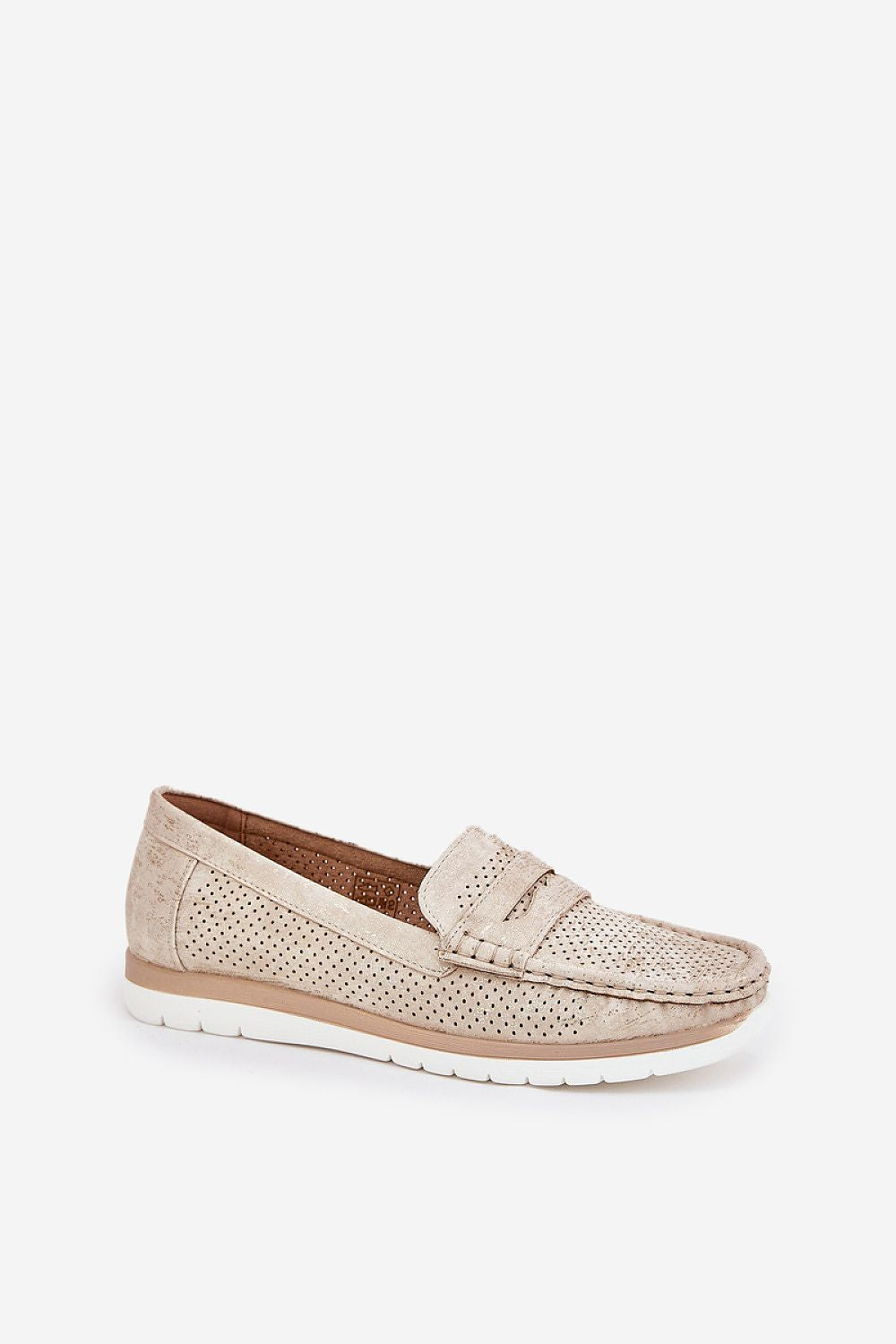Elegant women's eco-leather moccasins with a 1.5cm platform, showcasing a sophisticated design perfect for stylish everyday wear by Step in style.