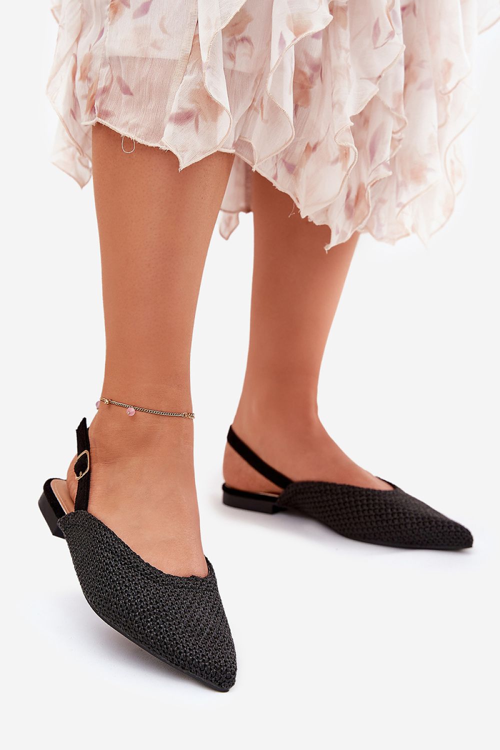 Elegant women's ballet flats by Step in style, featuring an adjustable buckle and eco leather, perfect for pairing with stylish spring and summer outfits.