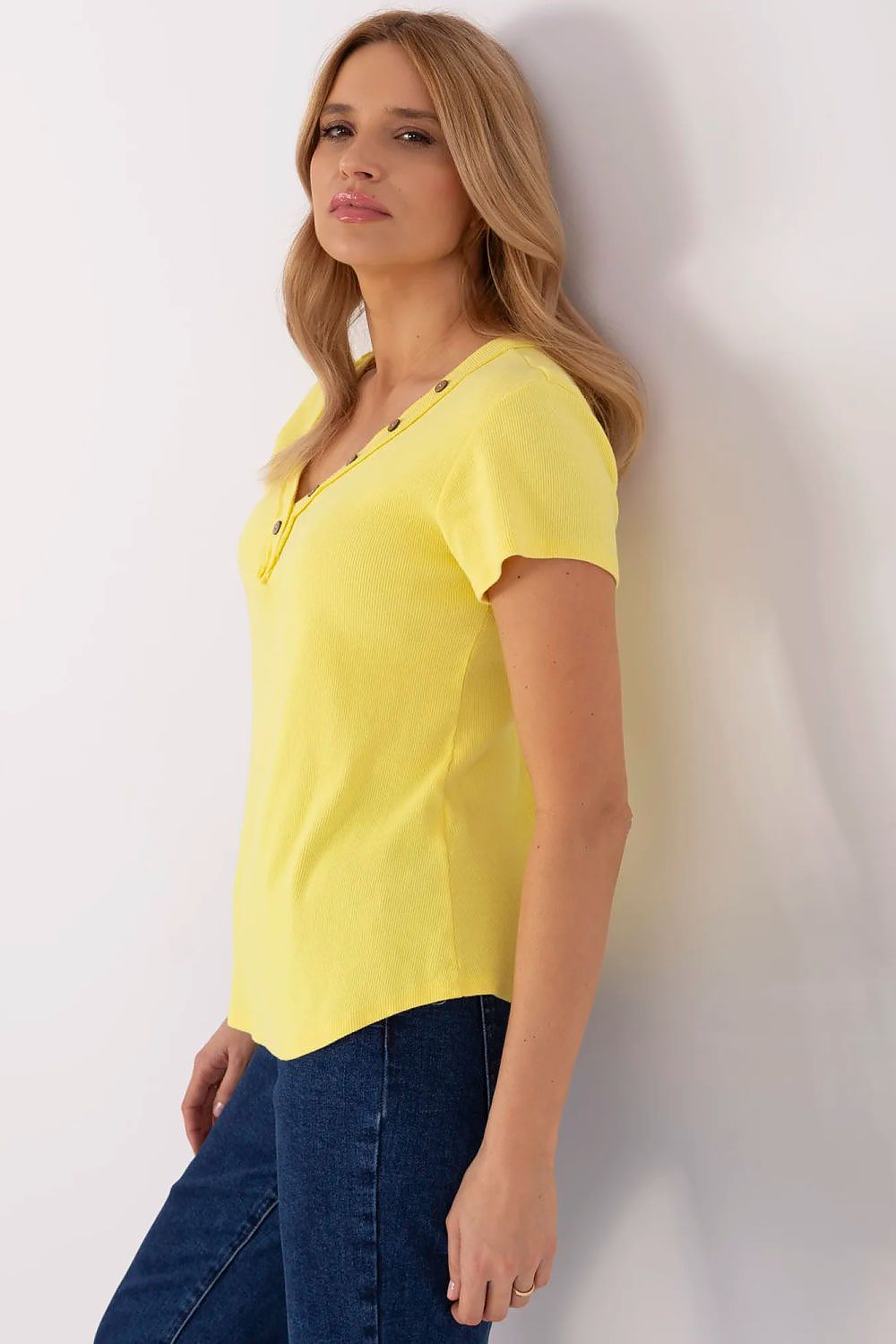 Versatile women's blouse by Italy Moda in luxurious cotton blend, perfect for transitioning between work and casual outings.