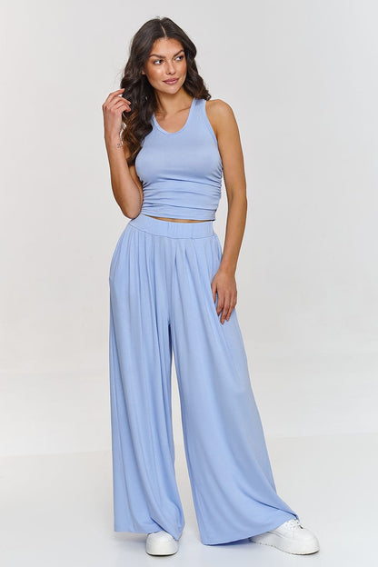 Comfortable and chic women's clothing set by Makadamia, ideal for casual and semi-formal occasions with breathable viscose fabric.